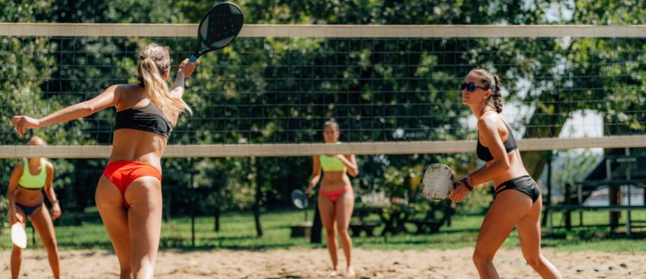 Como jogar Beach Tennis? Regras e dicas para se preparar!