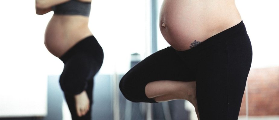 Look de grávida com legging: Conforto e estilo para mães!