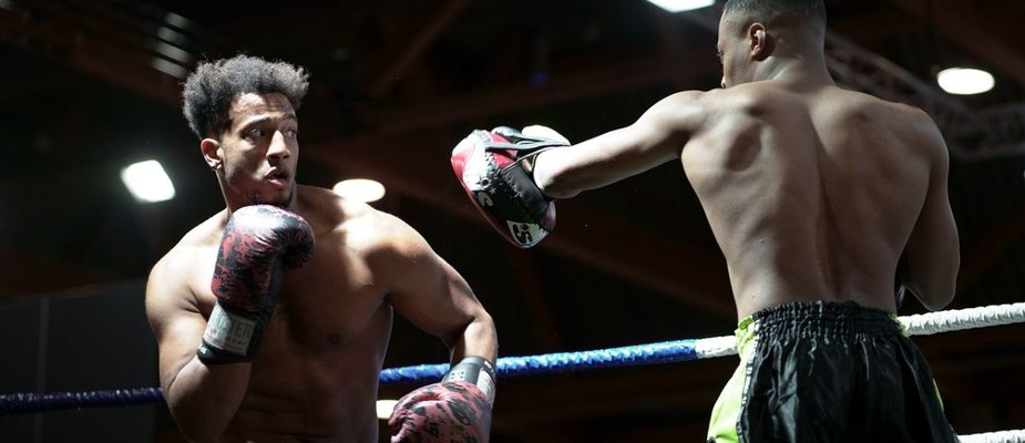 Benefícios do boxe: Treino que transforma o corpo e a mente! Benefícios do boxe: Treino que transforma o corpo e a mente!
